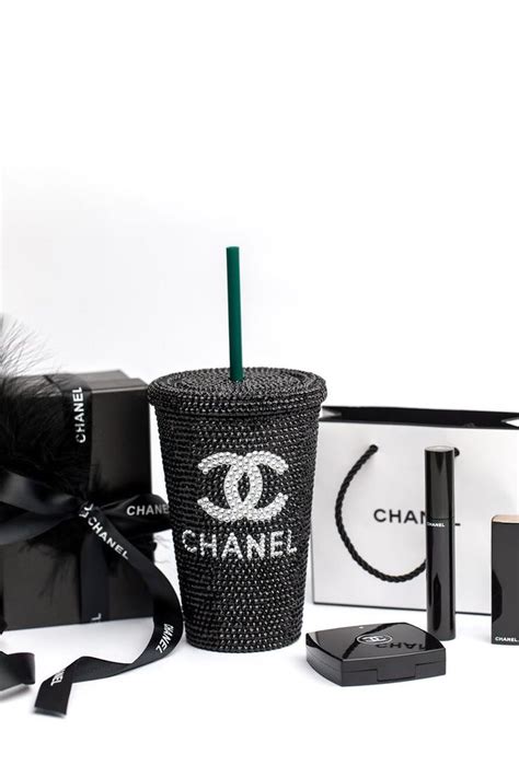 Chanel cups